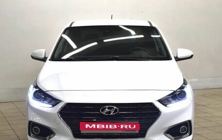 Hyundai Solaris II рестайлинг, 2017 год, 1 140 000 рублей, 2 фотография