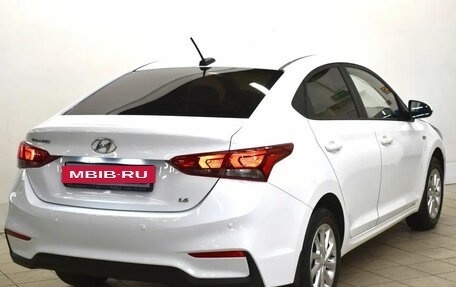 Hyundai Solaris II рестайлинг, 2017 год, 1 140 000 рублей, 4 фотография