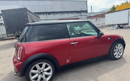 MINI Hatch, 2005 год, 500 000 рублей, 9 фотография