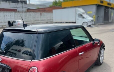 MINI Hatch, 2005 год, 500 000 рублей, 10 фотография