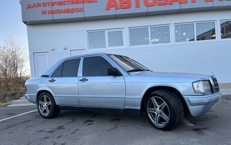 Mercedes-Benz 190 (W201), 1984 год, 280 000 рублей, 2 фотография