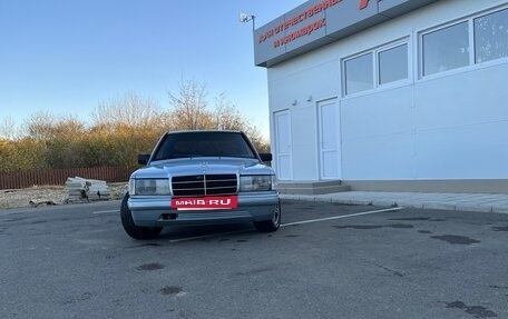 Mercedes-Benz 190 (W201), 1984 год, 280 000 рублей, 3 фотография