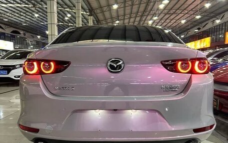 Mazda 3, 2022 год, 2 200 000 рублей, 8 фотография
