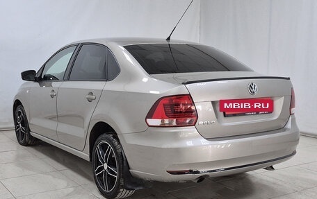 Volkswagen Polo VI (EU Market), 2016 год, 975 000 рублей, 6 фотография