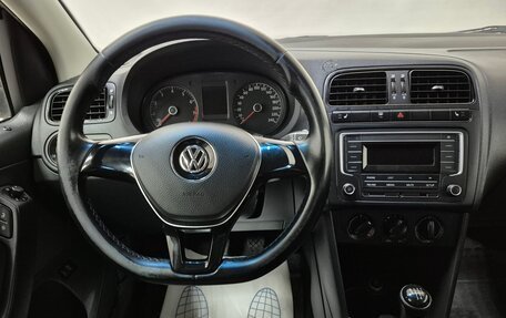 Volkswagen Polo VI (EU Market), 2016 год, 975 000 рублей, 12 фотография