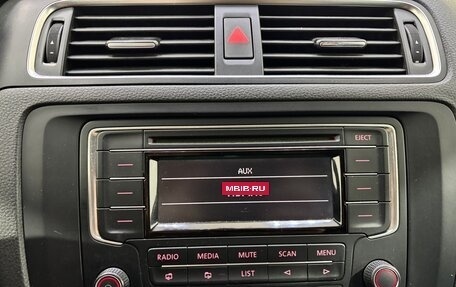 Volkswagen Jetta VI, 2013 год, 1 090 000 рублей, 17 фотография
