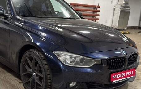 BMW 3 серия, 2015 год, 2 300 000 рублей, 21 фотография