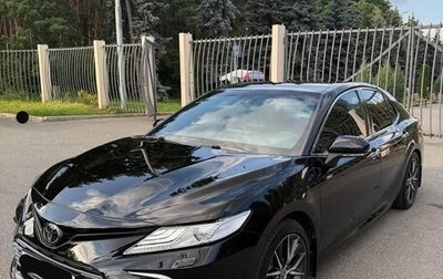 Toyota Camry, 2021 год, 3 550 000 рублей, 1 фотография