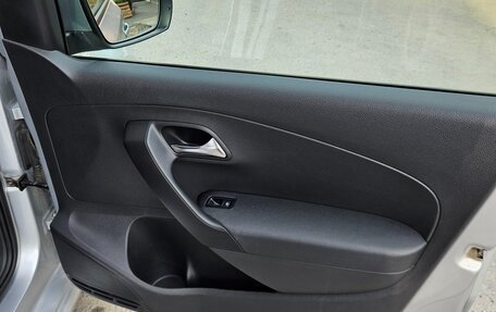 Volkswagen Polo VI (EU Market), 2019 год, 1 000 000 рублей, 13 фотография