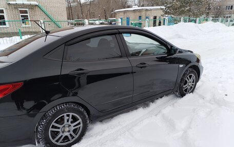 Hyundai Solaris II рестайлинг, 2012 год, 730 000 рублей, 11 фотография