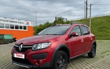 Renault Sandero II рестайлинг, 2014 год, 840 000 рублей, 2 фотография