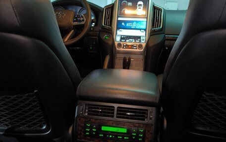 Toyota Land Cruiser 200, 2013 год, 4 500 000 рублей, 5 фотография