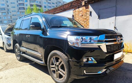 Toyota Land Cruiser 200, 2013 год, 4 500 000 рублей, 2 фотография