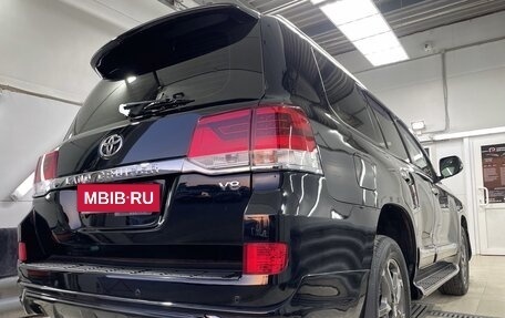 Toyota Land Cruiser 200, 2013 год, 4 500 000 рублей, 7 фотография