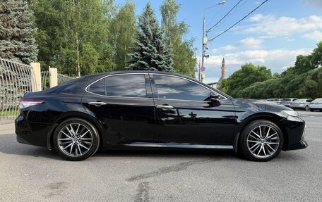 Toyota Camry, 2021 год, 3 550 000 рублей, 8 фотография