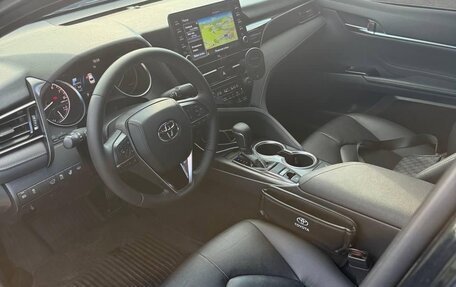 Toyota Camry, 2021 год, 3 550 000 рублей, 9 фотография