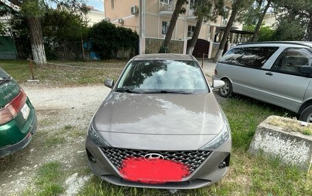 Hyundai Solaris II рестайлинг, 2021 год, 1 700 000 рублей, 3 фотография