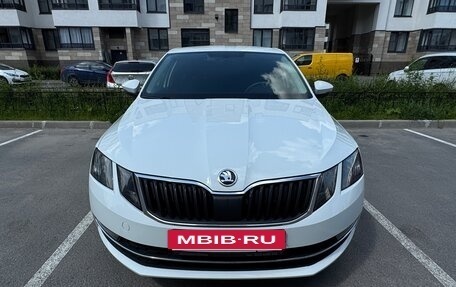 Skoda Octavia, 2018 год, 1 749 000 рублей, 2 фотография