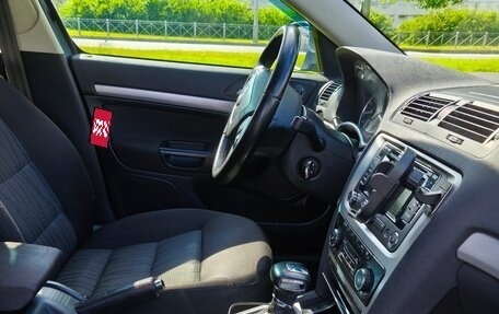 Skoda Octavia, 2012 год, 550 000 рублей, 4 фотография