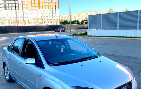 Ford Focus II рестайлинг, 2007 год, 409 000 рублей, 3 фотография