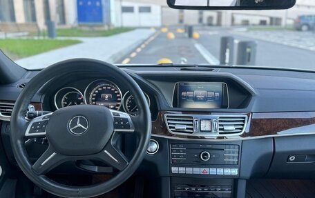 Mercedes-Benz E-Класс, 2015 год, 2 990 000 рублей, 19 фотография