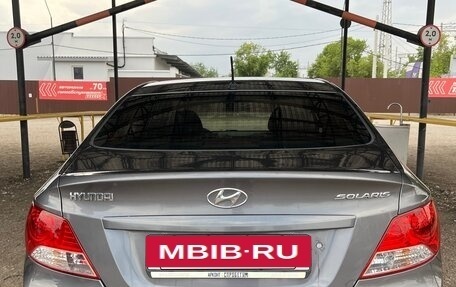 Hyundai Solaris II рестайлинг, 2011 год, 700 000 рублей, 4 фотография