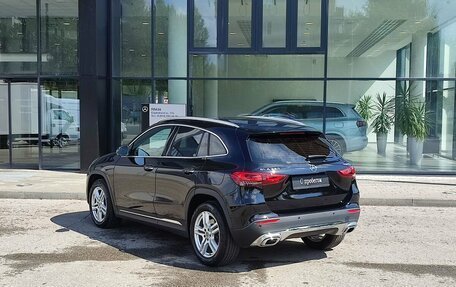 Mercedes-Benz GLA, 2021 год, 3 990 000 рублей, 7 фотография