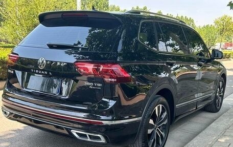 Volkswagen Tiguan II, 2022 год, 3 499 000 рублей, 6 фотография