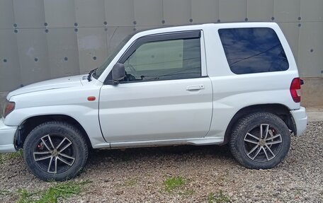 Mitsubishi Pajero iO, 1999 год, 280 000 рублей, 1 фотография
