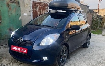 Toyota Yaris III рестайлинг, 2007 год, 670 000 рублей, 1 фотография