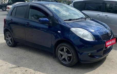 Toyota Yaris III рестайлинг, 2007 год, 670 000 рублей, 4 фотография