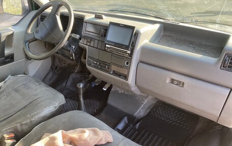 Volkswagen Transporter T4, 1992 год, 299 000 рублей, 9 фотография