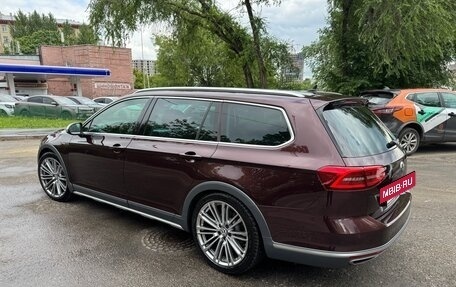 Volkswagen Passat B8 рестайлинг, 2018 год, 2 900 000 рублей, 7 фотография