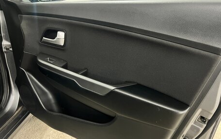 KIA Rio III рестайлинг, 2013 год, 897 000 рублей, 16 фотография