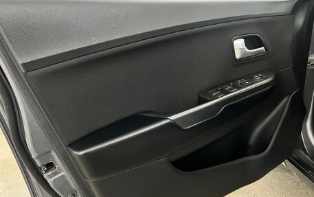 KIA Rio III рестайлинг, 2013 год, 897 000 рублей, 15 фотография