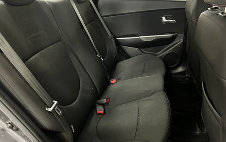 KIA Rio III рестайлинг, 2013 год, 897 000 рублей, 23 фотография