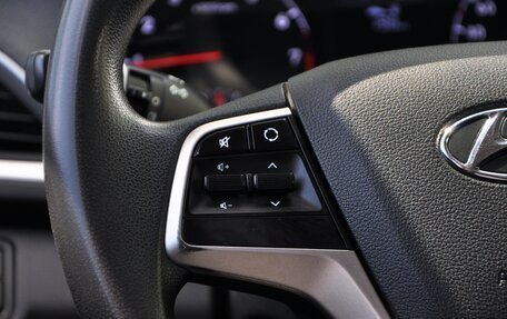 Hyundai Solaris II рестайлинг, 2018 год, 1 399 000 рублей, 22 фотография