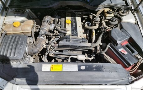 Opel Omega B, 1995 год, 350 000 рублей, 6 фотография