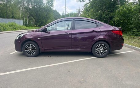 Hyundai Solaris II рестайлинг, 2012 год, 645 000 рублей, 3 фотография