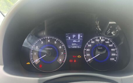 Hyundai Solaris II рестайлинг, 2012 год, 645 000 рублей, 11 фотография