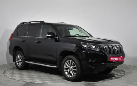 Toyota Land Cruiser Prado 150 рестайлинг 2, 2019 год, 5 300 000 рублей, 3 фотография