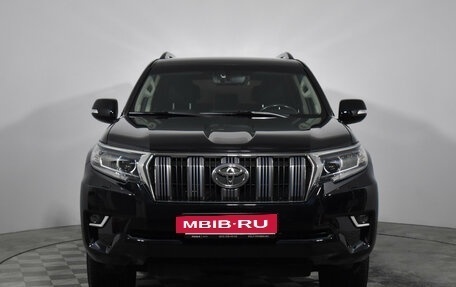 Toyota Land Cruiser Prado 150 рестайлинг 2, 2019 год, 5 300 000 рублей, 2 фотография