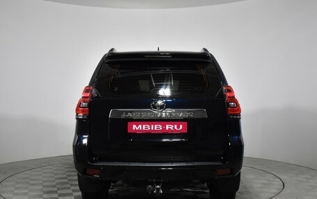 Toyota Land Cruiser Prado 150 рестайлинг 2, 2019 год, 5 300 000 рублей, 6 фотография