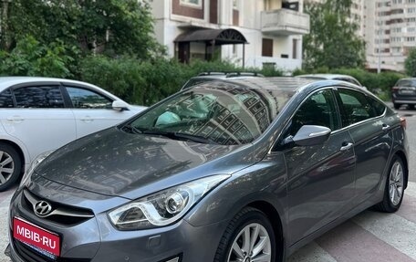 Hyundai i40 I рестайлинг, 2012 год, 1 000 000 рублей, 1 фотография