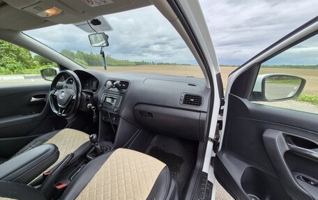 Volkswagen Polo VI (EU Market), 2016 год, 1 000 000 рублей, 19 фотография