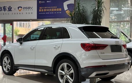Audi Q3, 2022 год, 2 300 000 рублей, 3 фотография