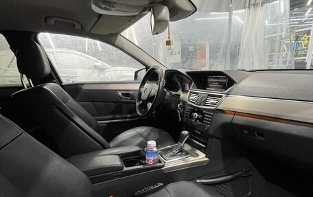 Mercedes-Benz E-Класс, 2009 год, 1 570 000 рублей, 3 фотография