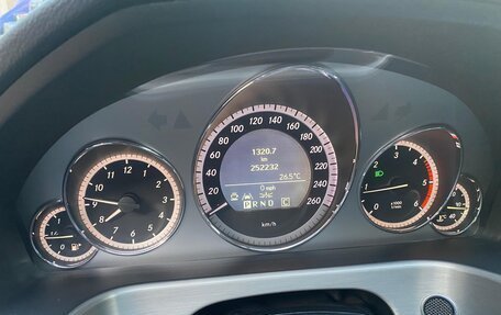 Mercedes-Benz E-Класс, 2009 год, 1 570 000 рублей, 11 фотография