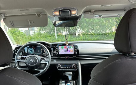 Hyundai Elantra, 2020 год, 2 300 000 рублей, 11 фотография