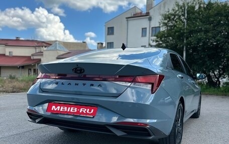 Hyundai Elantra, 2020 год, 2 300 000 рублей, 6 фотография